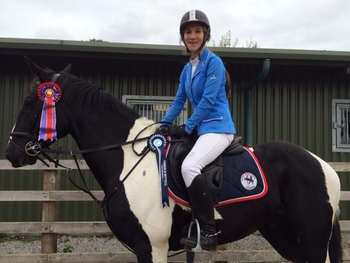 Estella  Harrowing wins at Northcote Stud